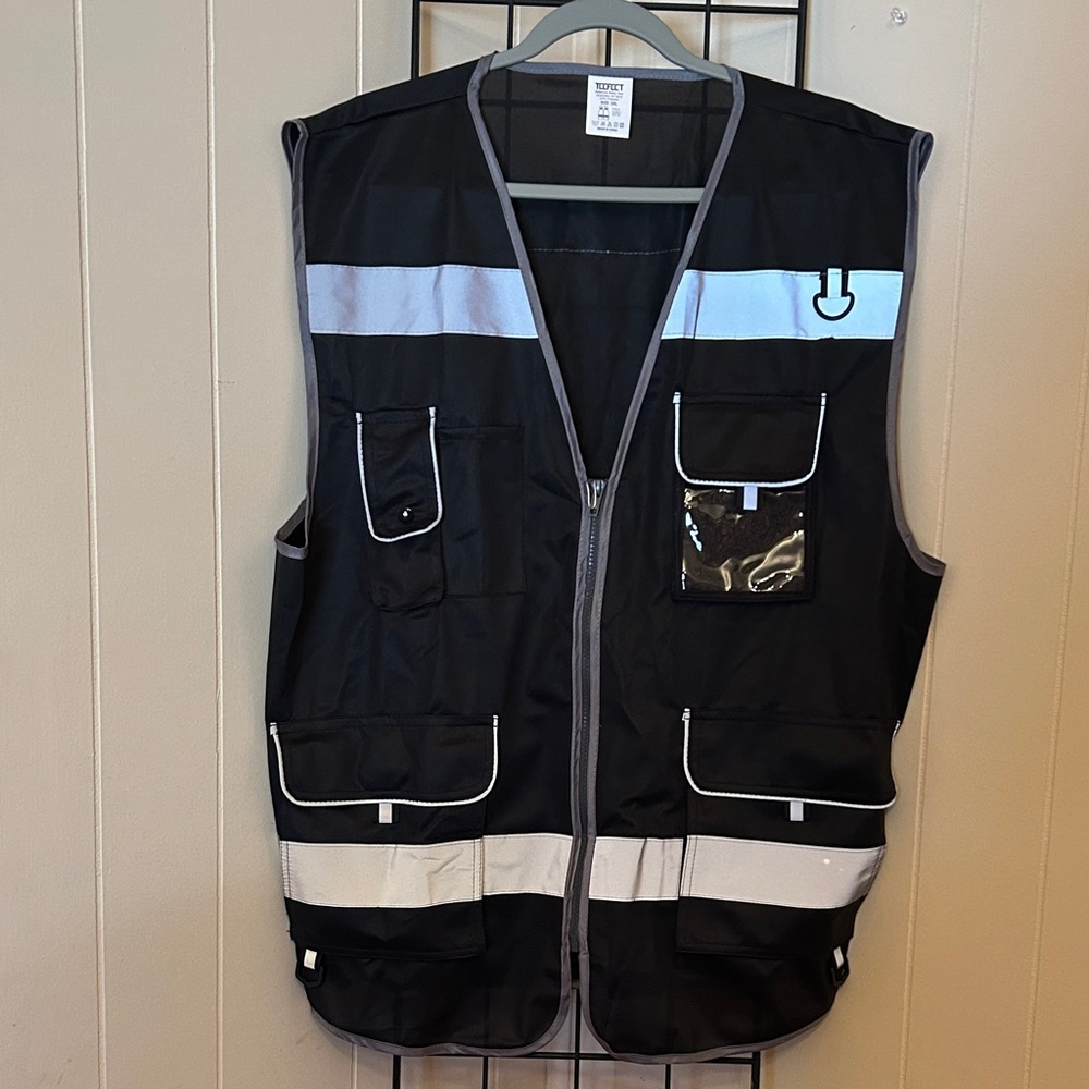 Black and Gray Utility Vest
